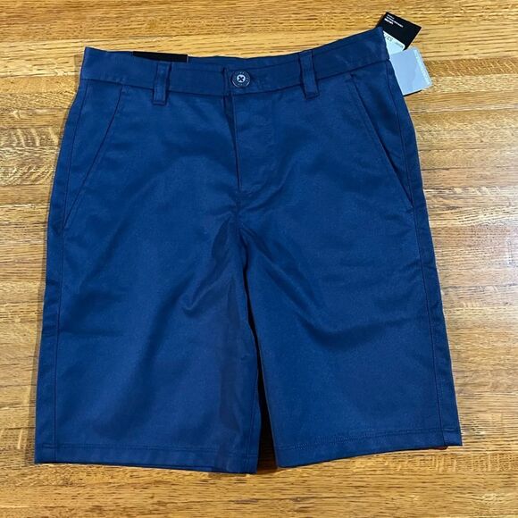 Under Armour Youth Boys Chicos Golf Shorts Size 12 NWT - Picture 1 of 8